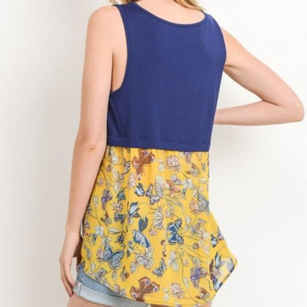 Blue and yellow butterfly print tank, size 3X